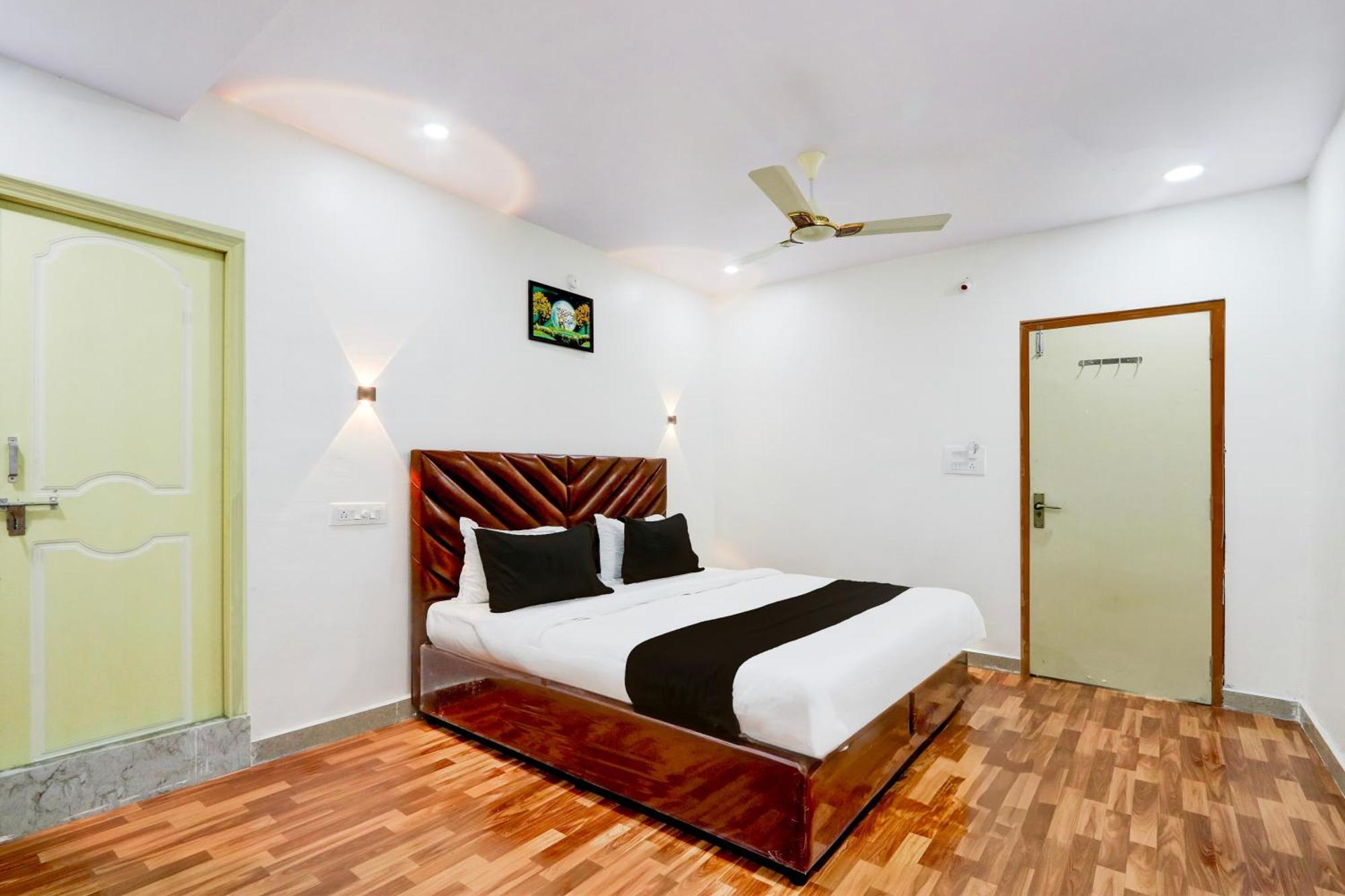 Patancheru Hotel O Rms Grand מראה חיצוני תמונה